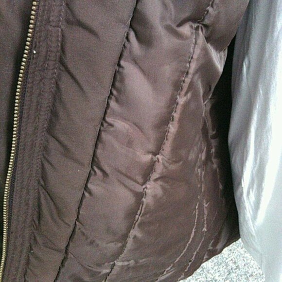 Jacket Brown Quilted Lined Coat Size Small Insulated Zip Up Front Button Pockets - Picture 12 of 16